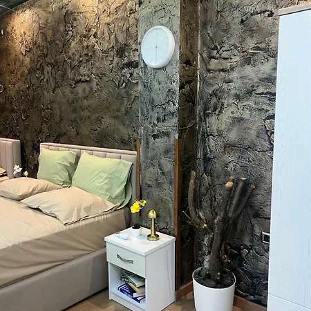 Streheza Nani